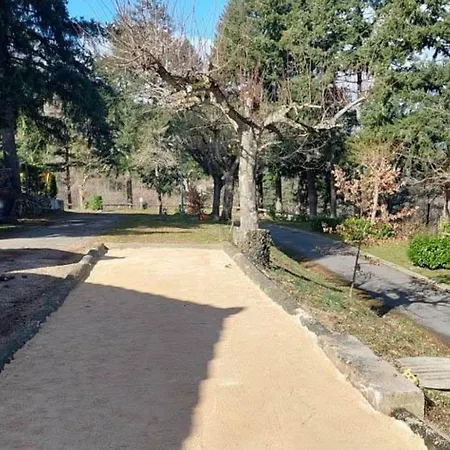 Avec Terrasse - 4 Pers. - Api-1-52-2142 Desaignes