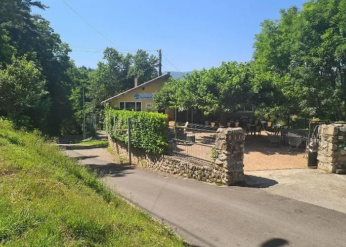 Campsite Avec Terrasse - 4 Pers. - Api-1-52-2142 Desaignes